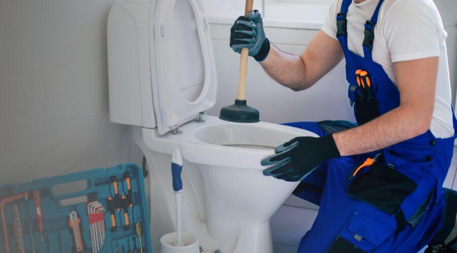 Expert burst pipe repair services in Providence, KY